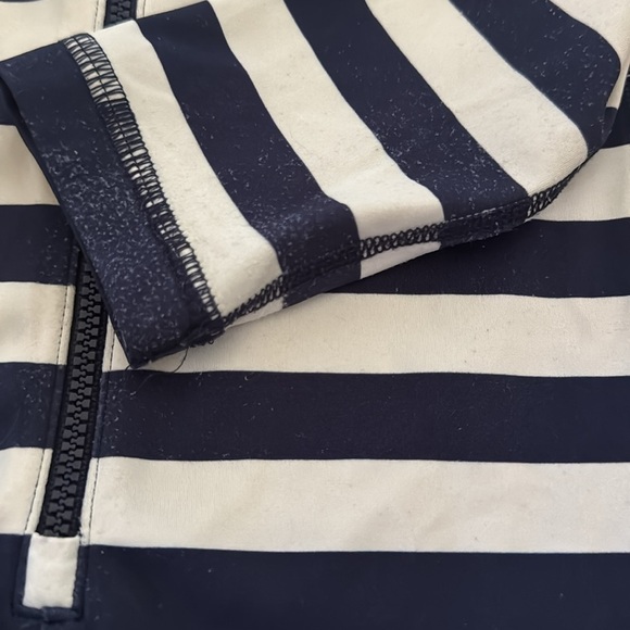 Hanna Andersson | Rash Guard \ Navy/White Stripes | size 86cm (2T) - Picture 4 of 8
